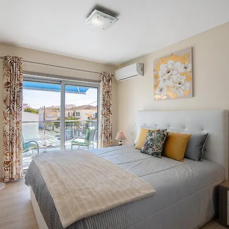 Numar A A 아파트 빌라노바데카셀라